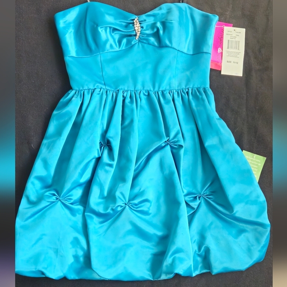 NWT- Morgan & Co Teal Satin Strapless Mini Dress w/Bubble Hem- Size 11/12 Junior - Picture 7 of 9